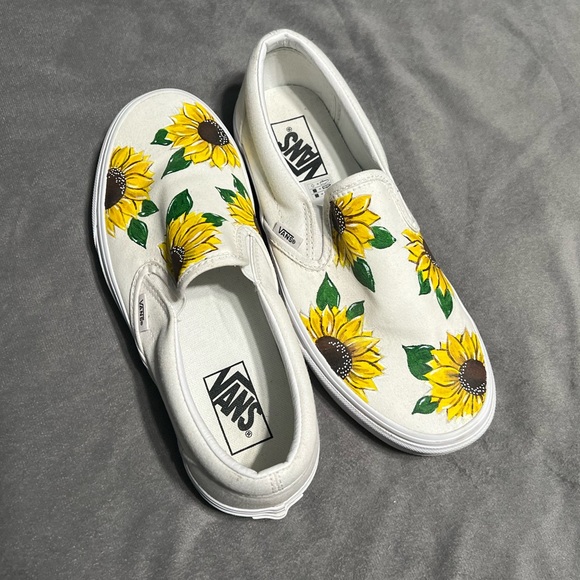 HAND PAINTED SUNFLOWER VANS - Picture 2 of 5